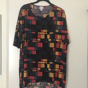 Lularoe Irma top - medium